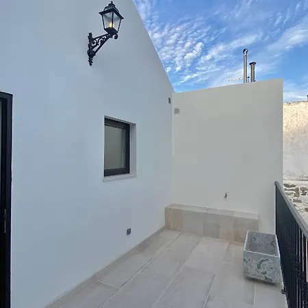 Lima Charming Loft At Arrabida Apartment